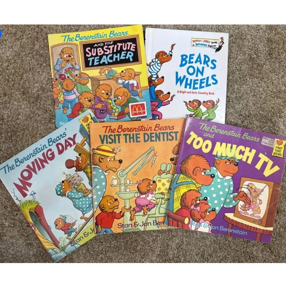 HUGE 42 Childrens BOOK Lot ~ Random Mix - Reading Teacher Picks -Workbooks HC PB